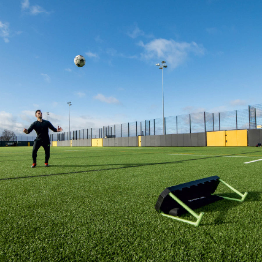 Pannello di rimbalzo da calcio REPLAY Station