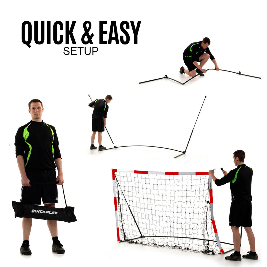 Fasi di montaggio della porta da pallamano portatile per bambini 240 x 170 cm: un uomo porta una borsa nera QUICKPLAY e poi monta il telaio, scritta "quick & easy setup".